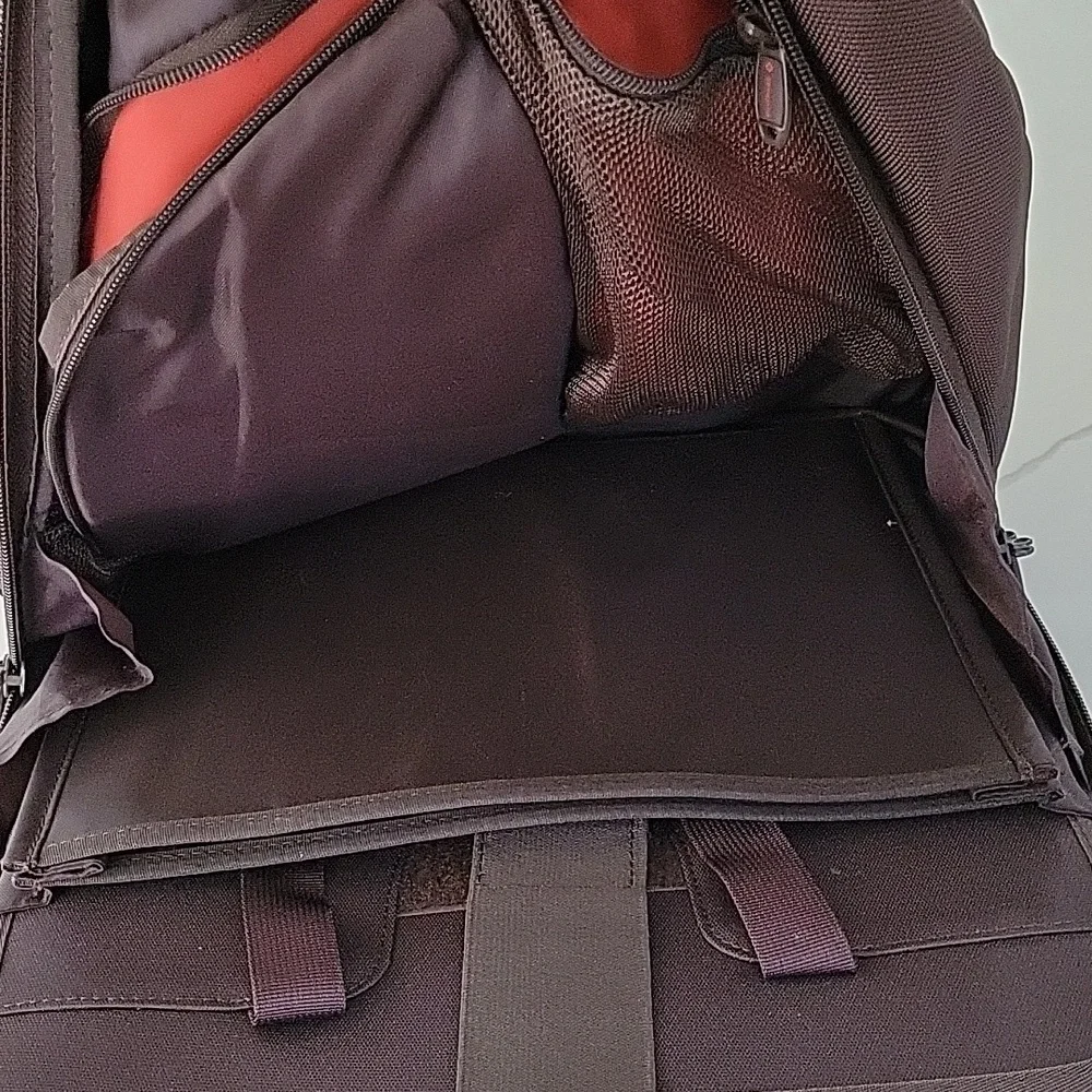 Samsonite Backpack - Picture 3 of 7